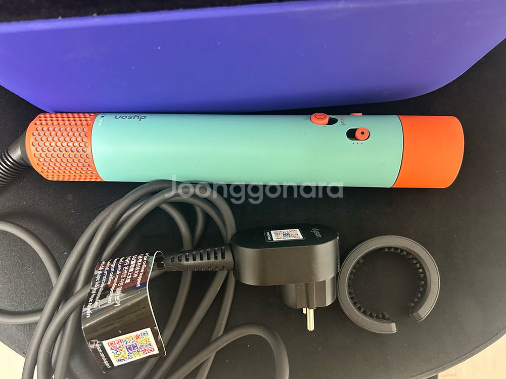 다이슨 에어랩 i.d. 멀티 스타일러 드라이기--1