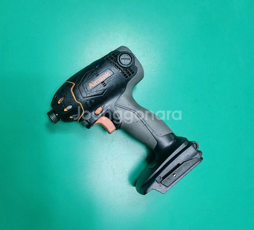 아임삭 18V 충전임팩드라이버 본체(베어툴) AI618--0