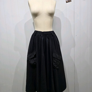 플레이보이 블랙 포켓 롱 스커트