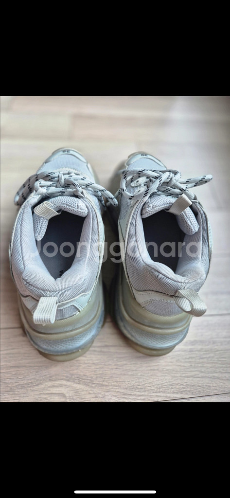[정품] 발렌시아가 트리플s 39 (255 260)--2