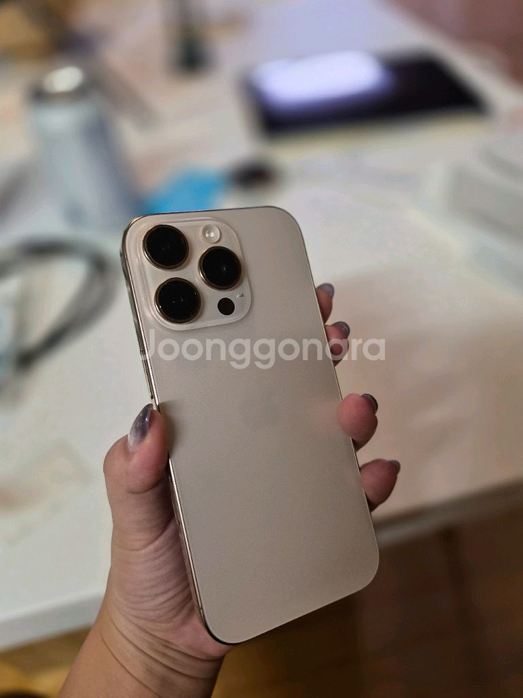 아이폰 16프로 1TB 데저트 색상--12