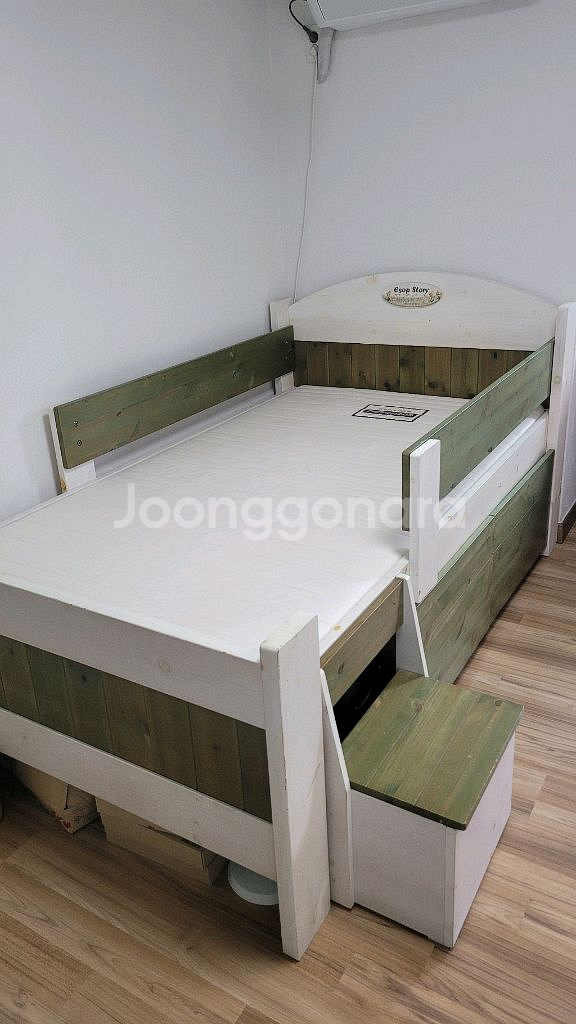 이솝스토리 엉클톰 주니어 원목 친환경 침대--0