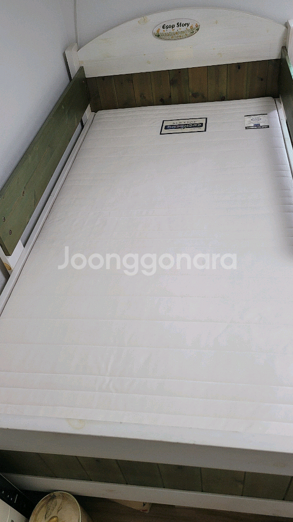 이솝스토리 엉클톰 주니어 원목 친환경 침대--1