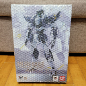 메탈빌드 ARX-7아바레스트Ver.IV(풀메탈패닉)