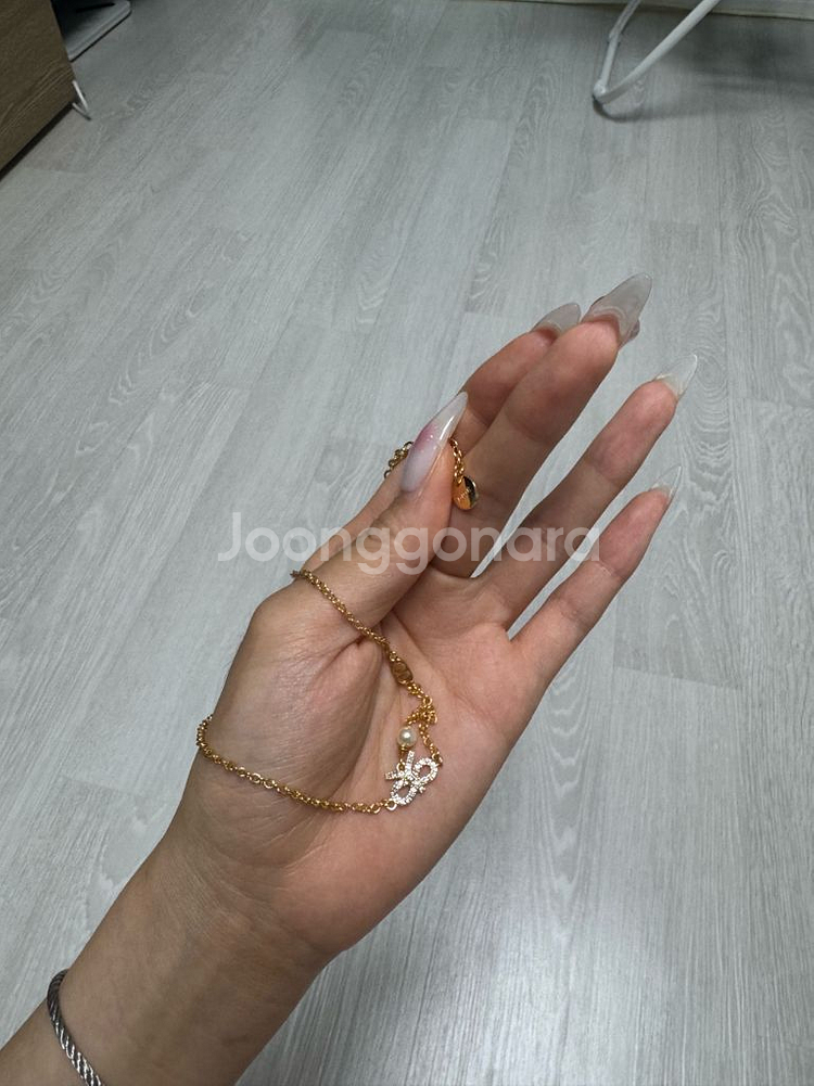 디올 리본 진주목걸이 (골드)--0