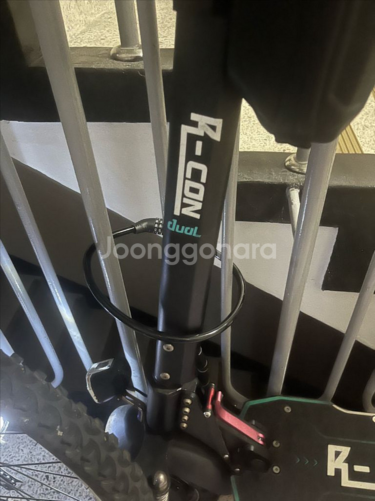 알콘듀얼 전동킥보드 10인치 듀얼모터 48V 21A+충--1