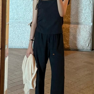 하와 플리세 셋업 블랙