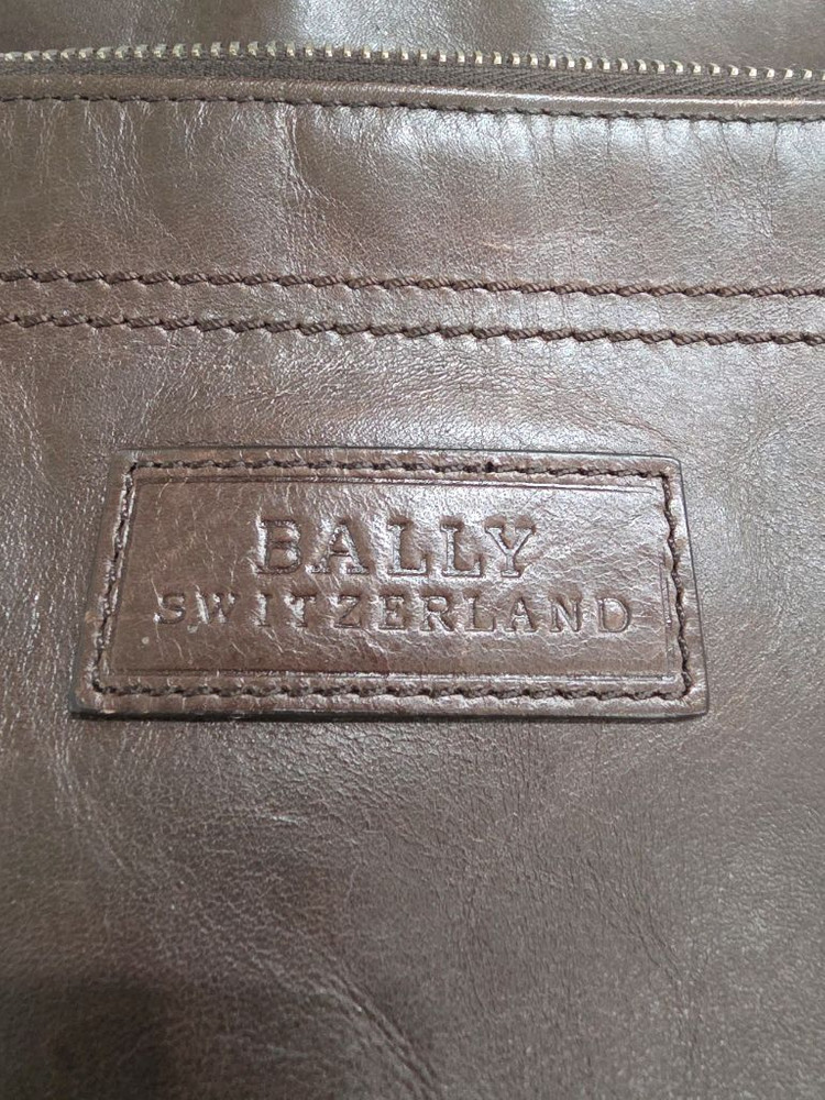 발리 가죽 남성 크로스백--1