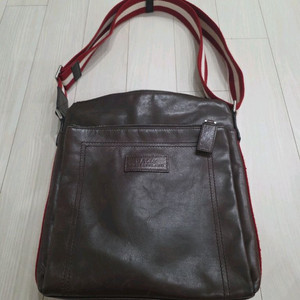 발리 가죽 남성 크로스백