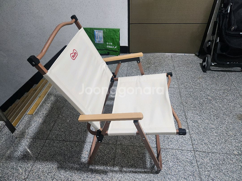 머핀 폴딩체어--1