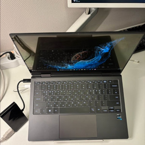 삼성 갤럭시북 NT930QED