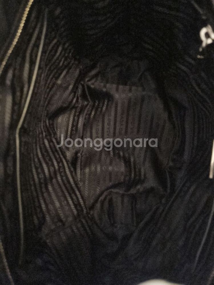 (프라다)테수토 퀼팅 체인 쇼퍼백*상태굿*--2