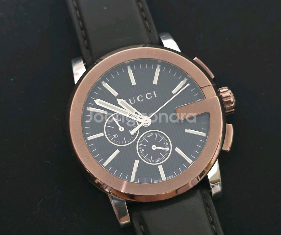 구찌 YA101202 남성용시계 44mm--0