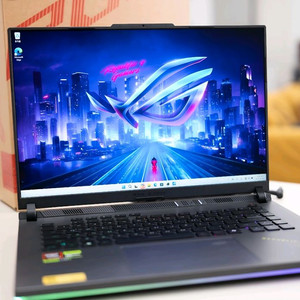 ASUS ROG Strix G16 5070ti 노트북
