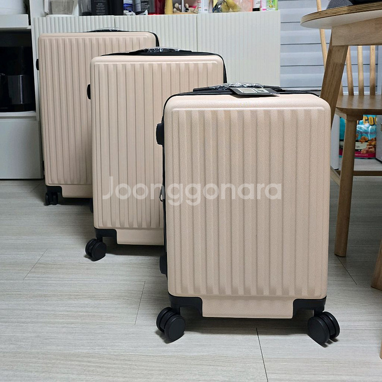 28,24,20인치 확장지퍼형 캐리어--0