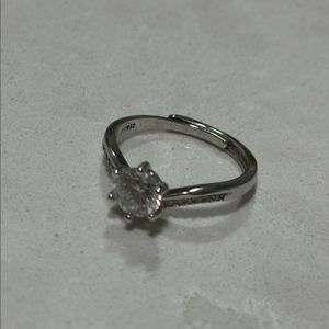 1캐럿 보석 반지