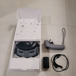 dji 고글2 + 모션컨트롤러2 판매합니다.