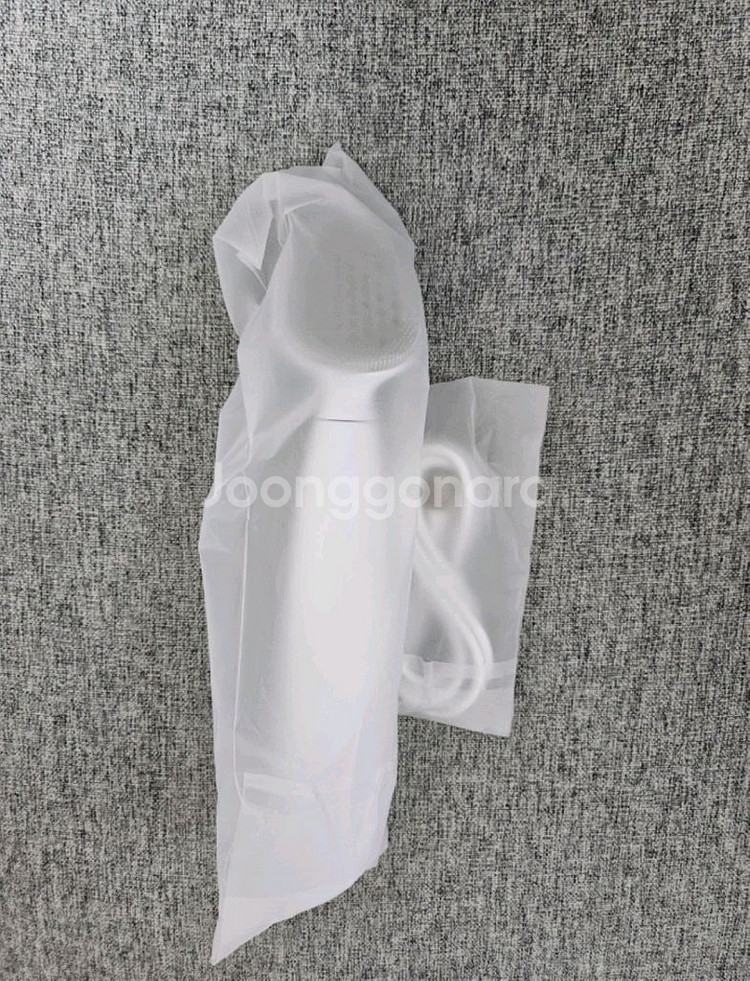 LYLYL 릴릴웨이브 모공샤워 저자극 진동클렌저 그레이--0