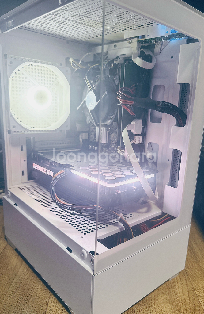 I5-9400F RTX 3060TI 컴퓨터 본체팝니다--0