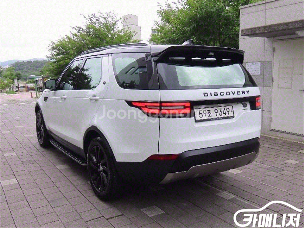[랜드로버]디스커버리5 3.0 TD6 HSE (7인승)--3