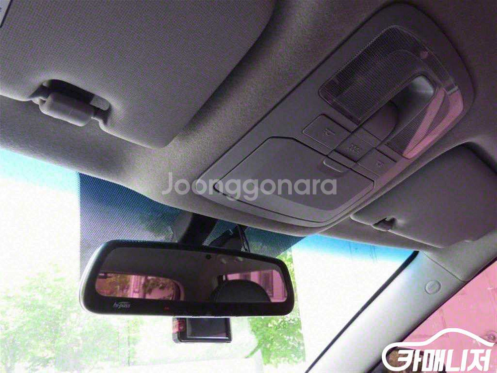 [KG모빌리티(쌍용) ]티볼리 아머 2WD 디젤 VX--9