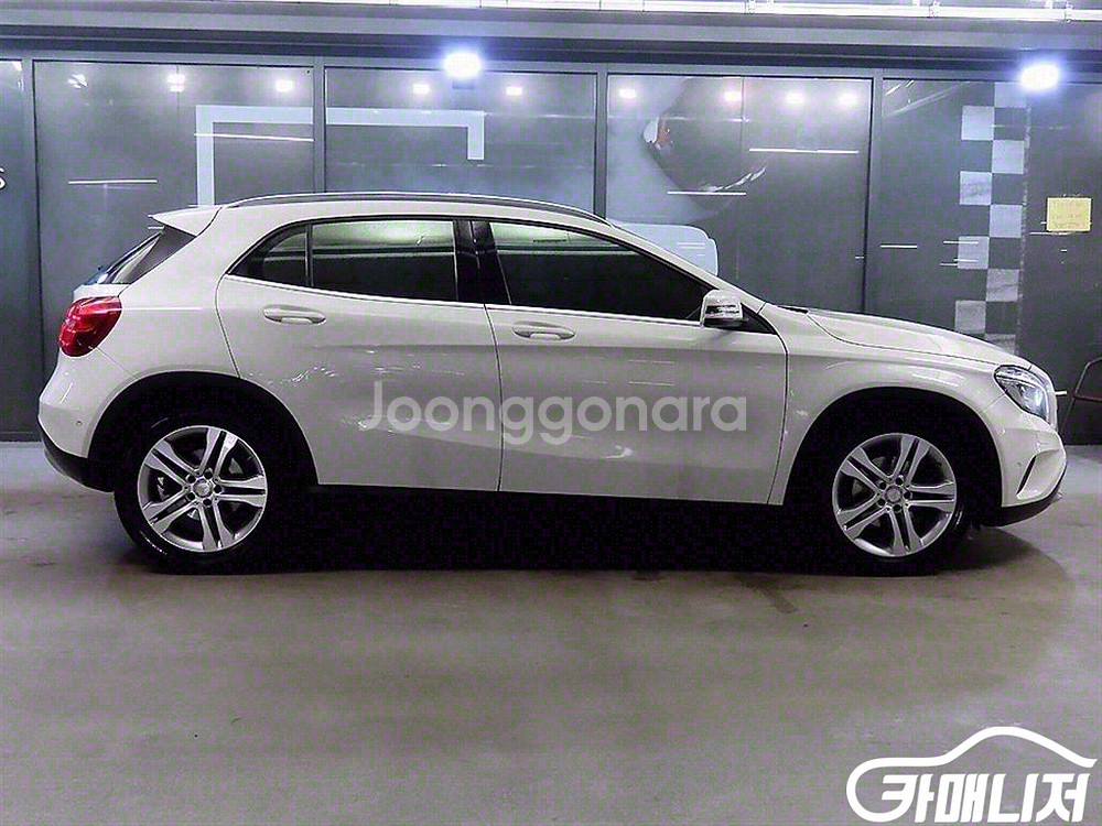 [벤츠]GLA클래스 X156 GLA200 D 4MATI--2