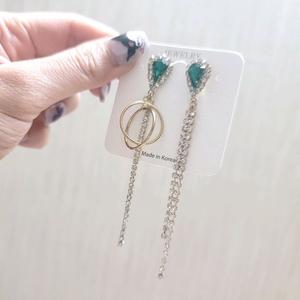 무니켈침 귀걸이