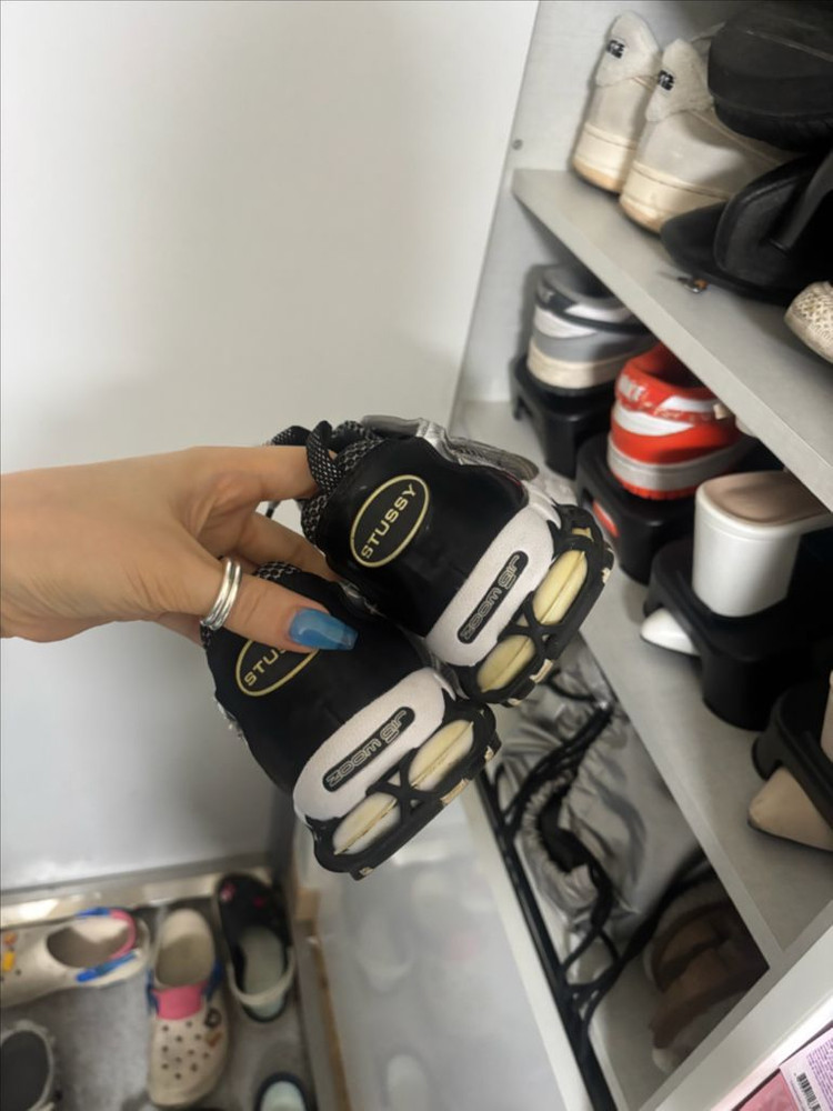 나이키x스투시 줌 스피리돈 블랙 240--3