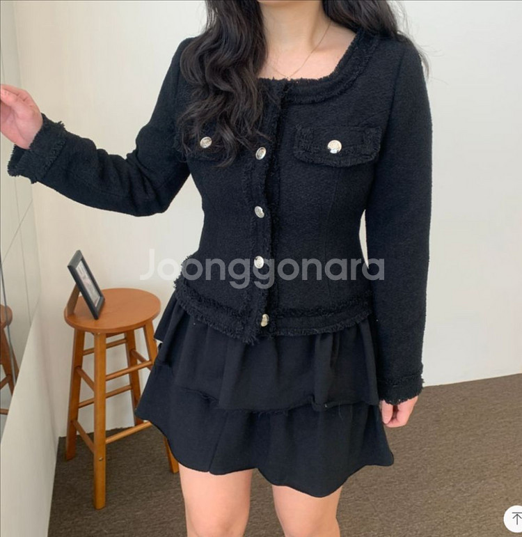 데이지투엘 스퀘어넥 라인 트위드 자켓--0