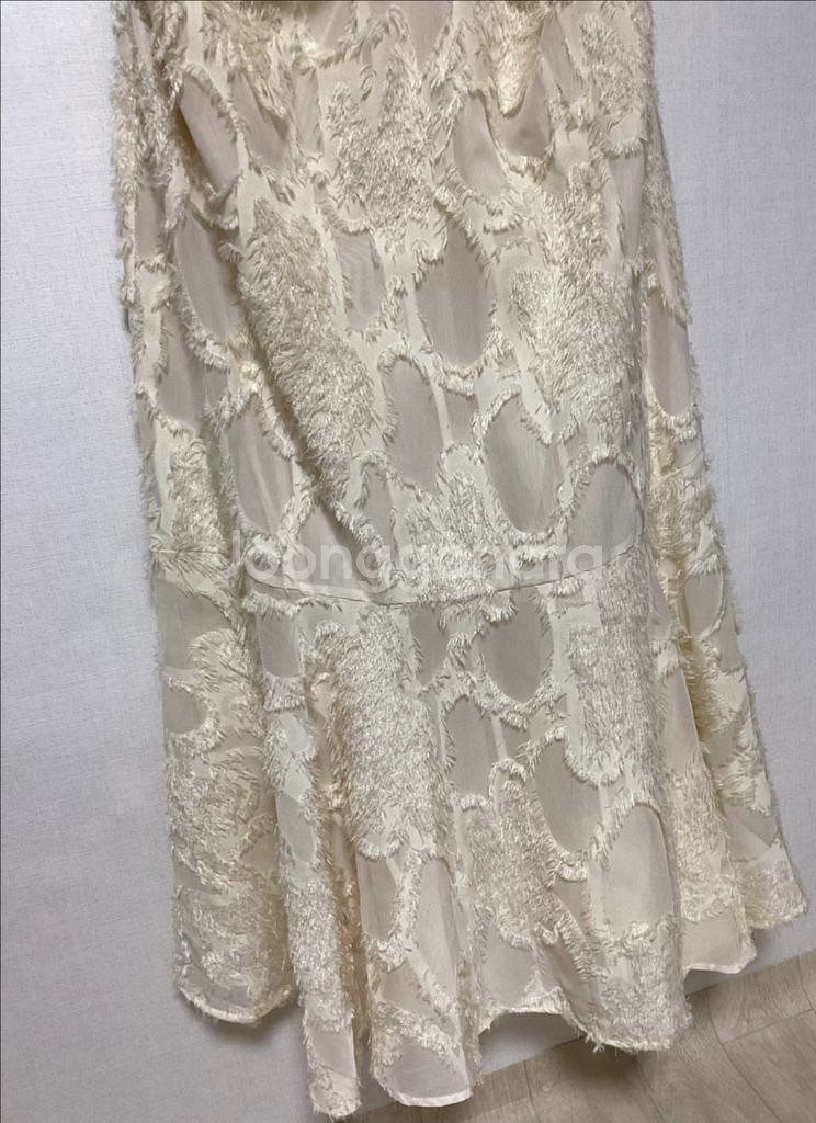 아이보리 깃털 반팔 원피스--2