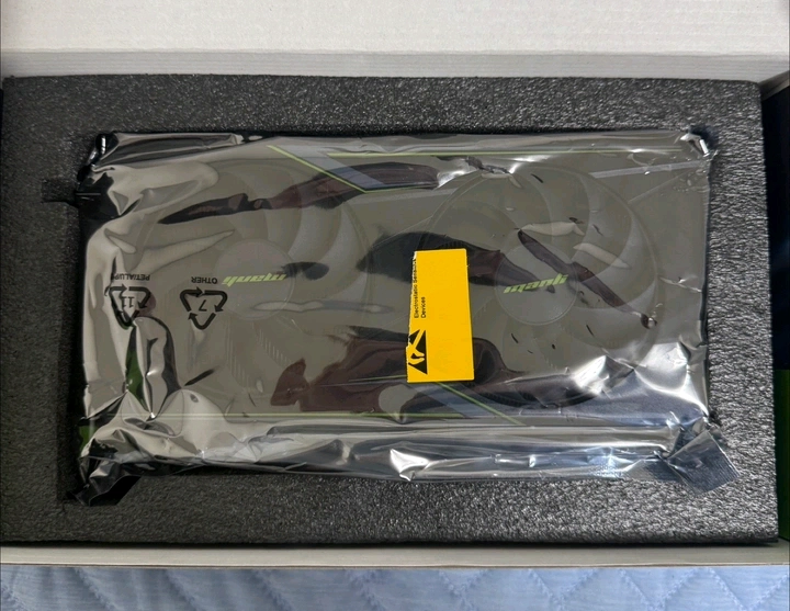 Manli RTX 5060 Ti 16gb - 안심되는 중고거래