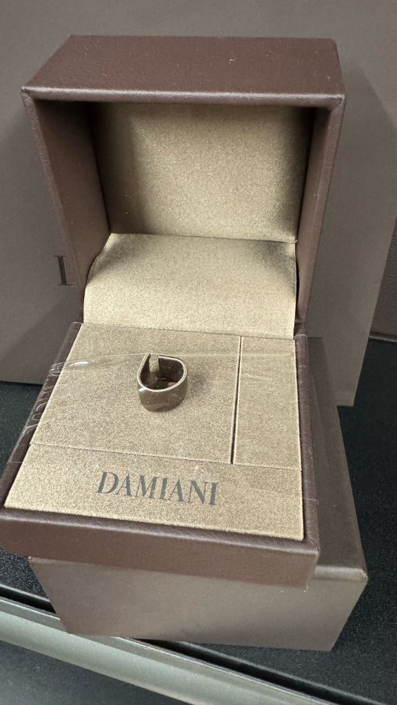 다미아니 반지 케이스--2