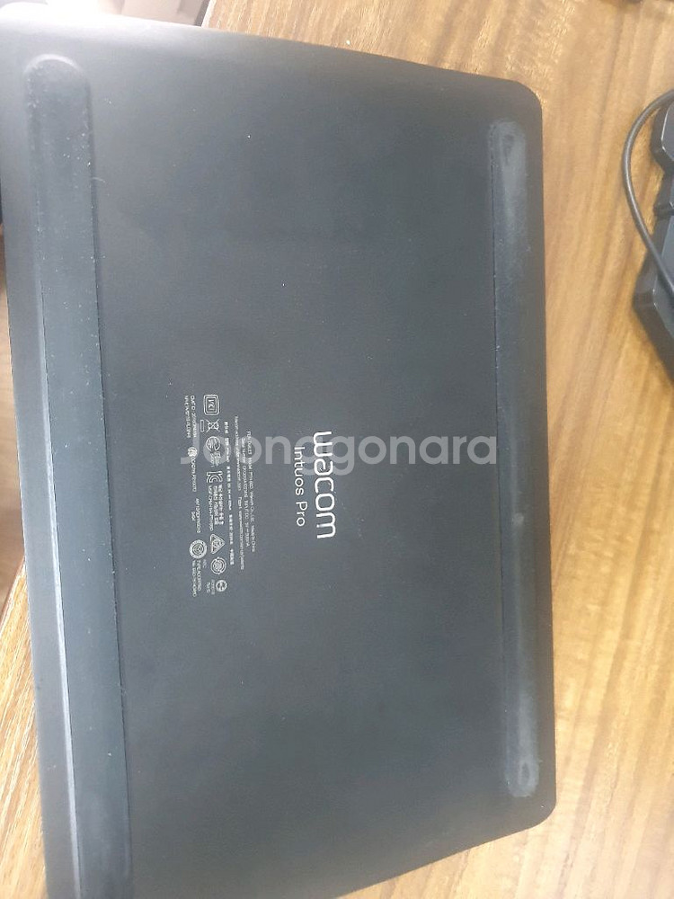 와콤 인튜어스 프로 태블릿 pth660--3