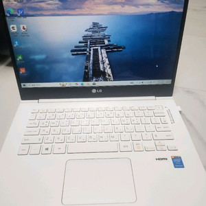 LG gram 노트북(14인치 8램 512기가SSD)