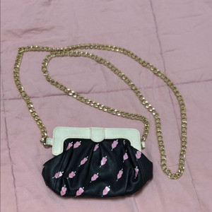 GU UNDERCOVER 체인백 (하트 패턴, 미니