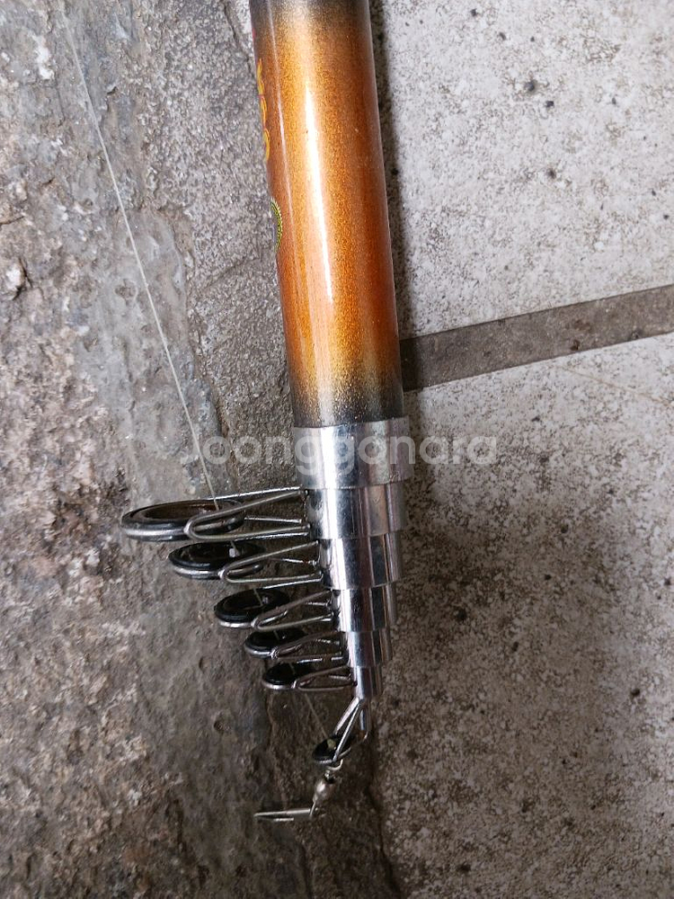 고급 릴 낚시대 처분--2