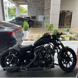 할리데이비슨 아이언 883 17년식 아몬드 풀 바버