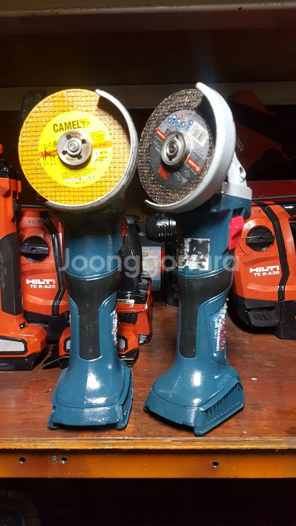 보쉬충전그라인더 GWS 18V-7브러쉬리스모터 본체만--9