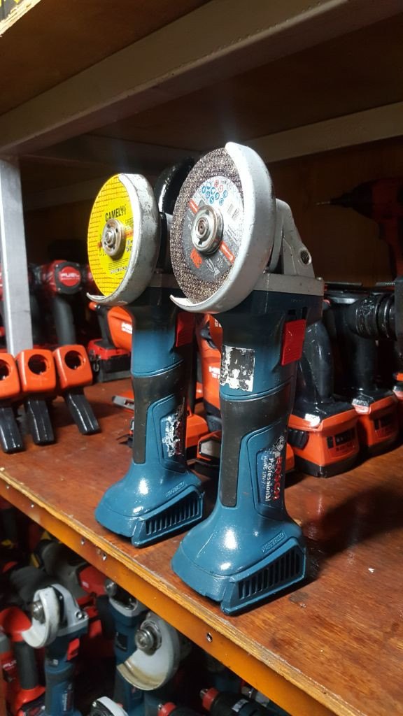 보쉬충전그라인더 GWS 18V-7브러쉬리스모터 본체만 이미지