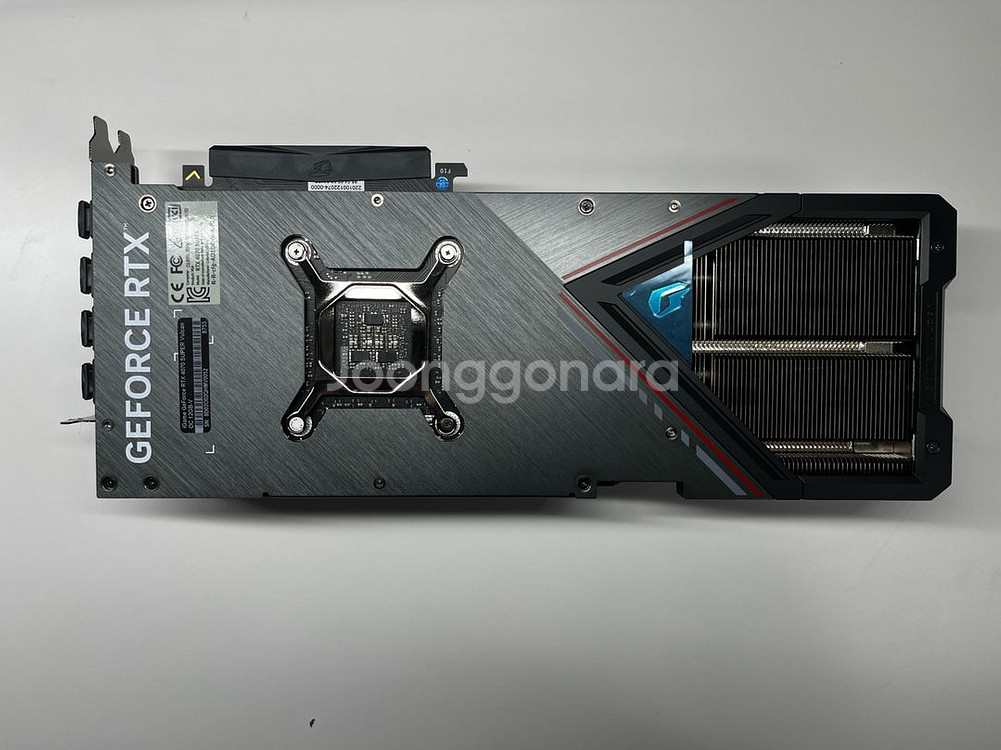 컬러풀 불칸 RTX4070 Super 그래픽카드--3