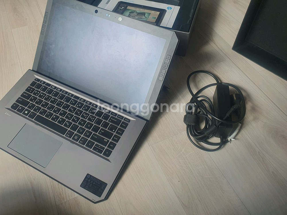hp zbook x2 g4 워크스테이션 고장난 노트북--1