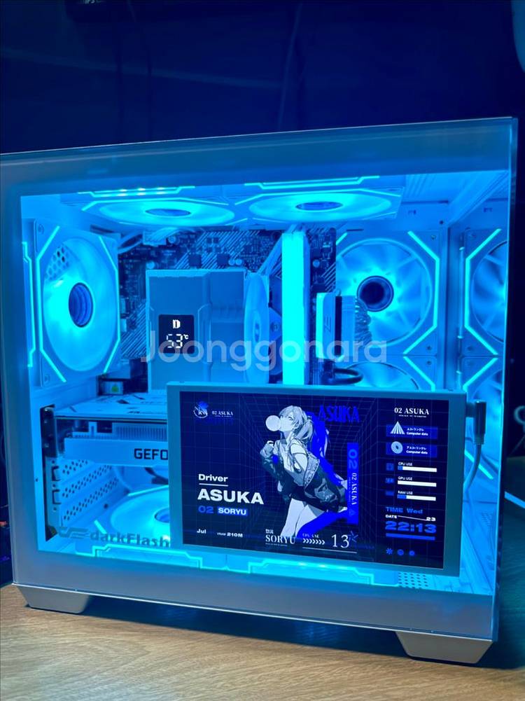 데스크탑 PC 컴퓨터 팝니다. 게이밍·영상편집·화이트--2