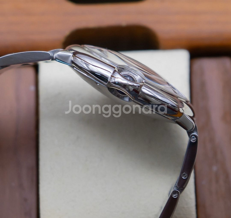 까르띠에 발롱블루 42 오토매틱 시계--2