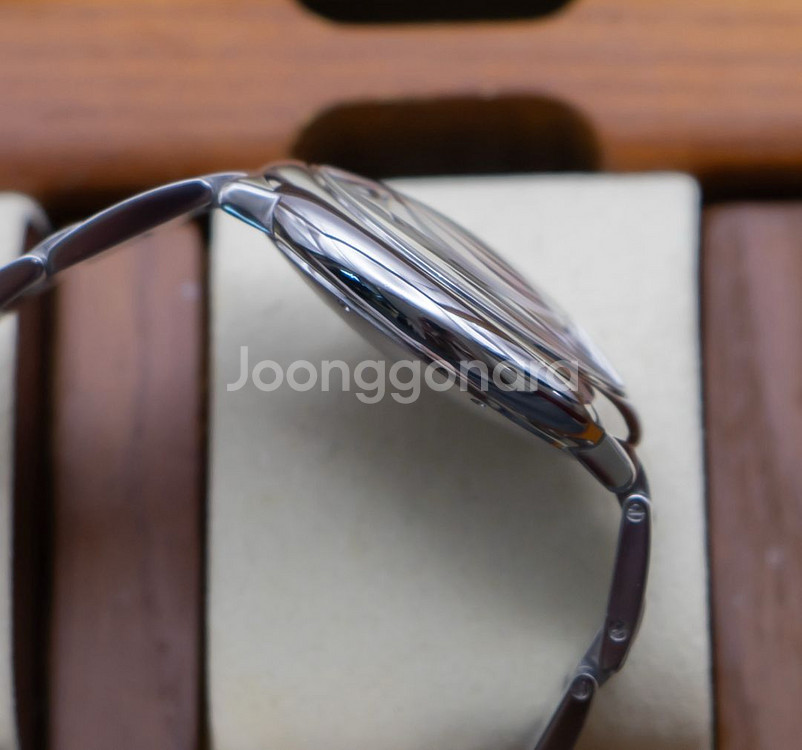 까르띠에 발롱블루 42 오토매틱 시계--3