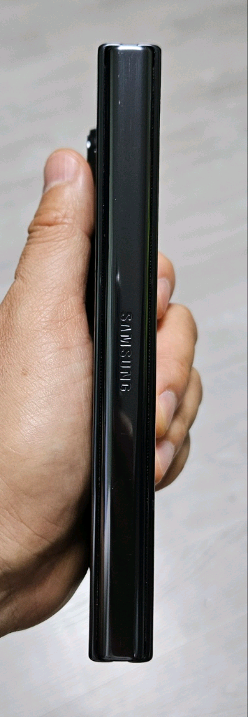 갤럭시 Z폴드4 블랙 256GB 싸게 팝니다.--5
