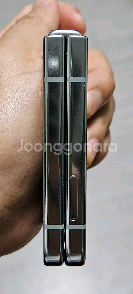 갤럭시 Z플립5 민트 512GB A급 싸게 팝니다.--6