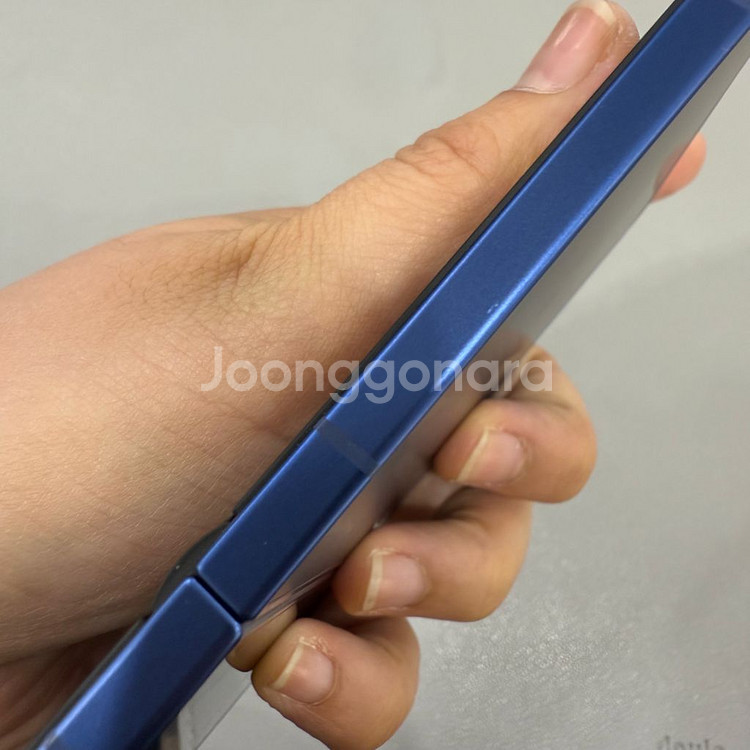 갤럭시 Z플립7 256기가 블루 팝니다!--4