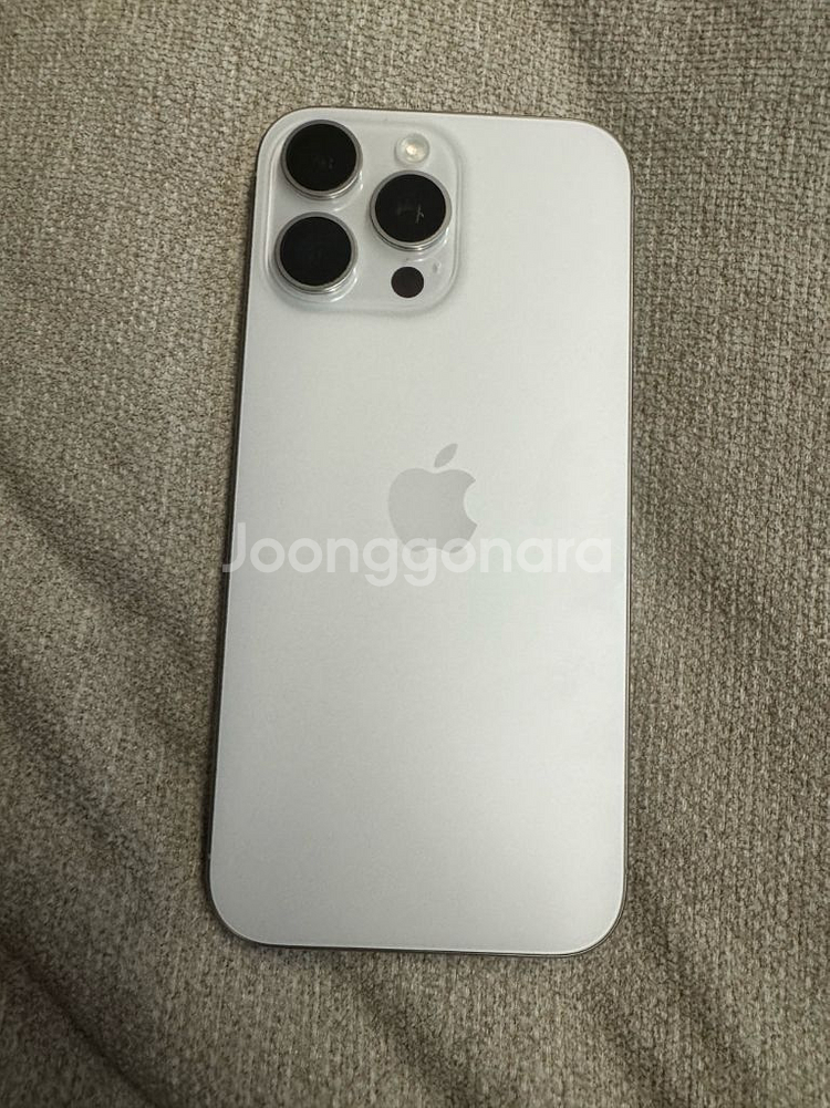 아이폰 16프로맥스 512GB 화이트 자급제 팝니다--1