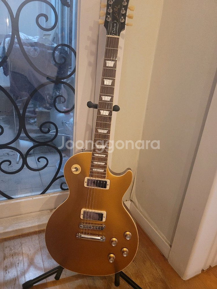 깁슨레스폴 70S Delux Goldtop--1