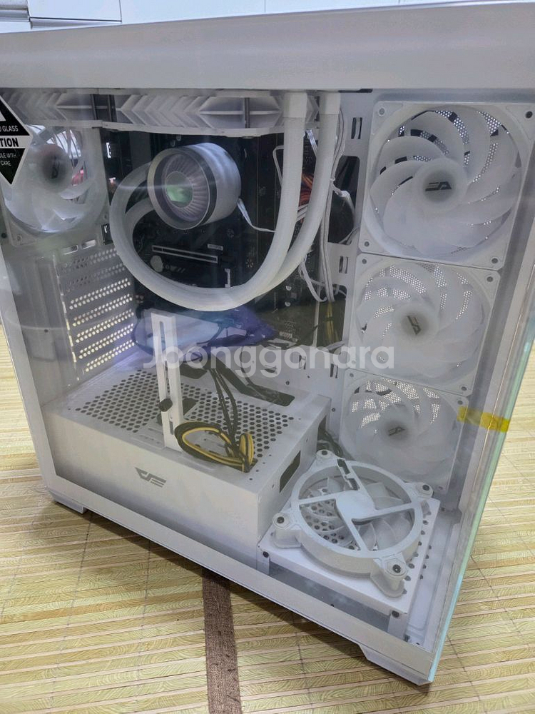 데스크탑R7600 본체 팝니다--0
